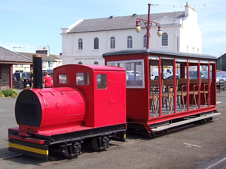 Loco No.2027 and Trailer No.2028 on display at Ramsey, July 2013. © Alex Fairlie