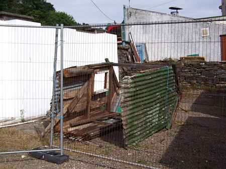 The old shelter from Lewaigue opposite to the Laxey Blacksmith's Siding, July 2012. © Alex Fairlie