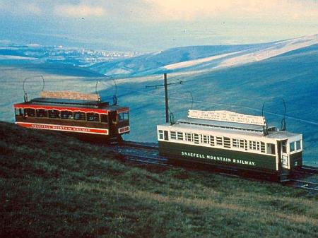 Old and New Liveries pass near the Summit: Car No.5 heads down while Car No.2, wearing the Green Livery, heads up. © Alan Spencer Collection