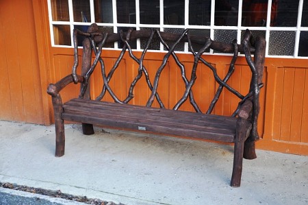 The prototype traditional bench in place on Laxey station, 11.01.15
